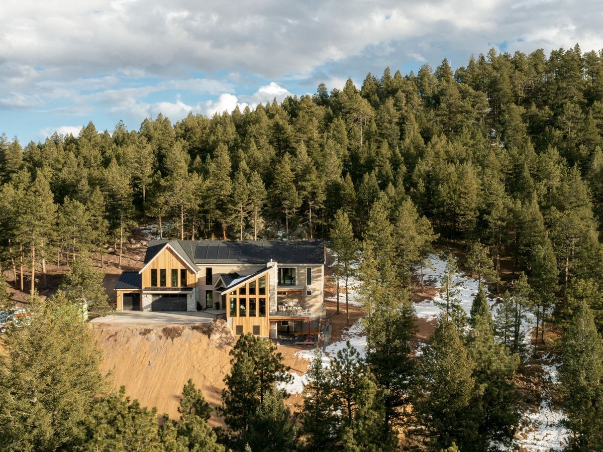 0123_IF_Idea_House_Mountain_Modern_Reveal_IHMM_12062022DP_DJI_0138