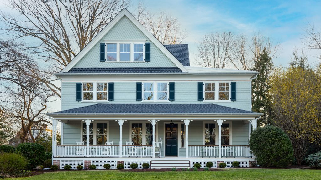 Front of Glen Ridge House